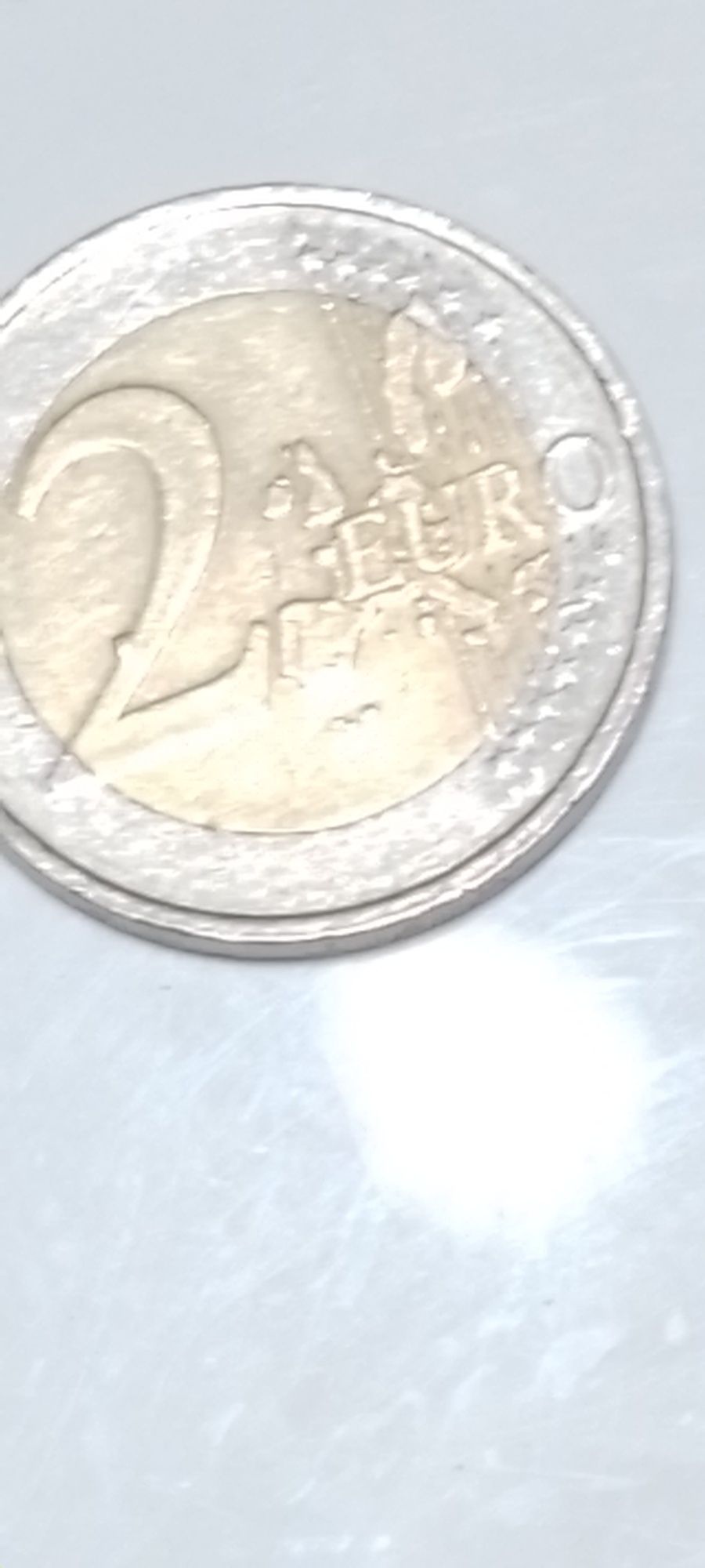 Ofer 2 monede euro rare din Olanda cu regina Biatrix de 2 euro