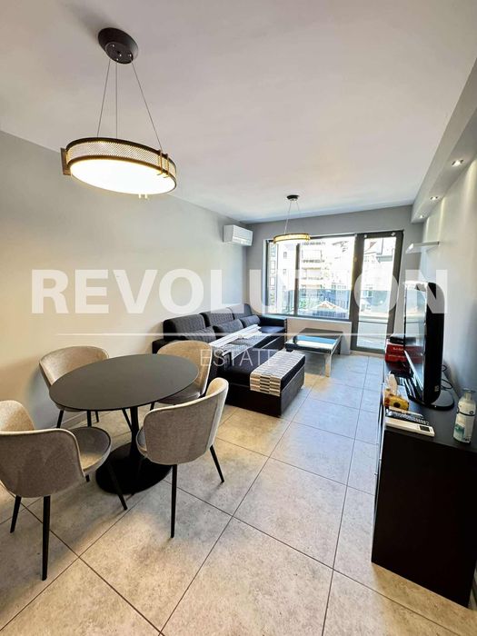 Дава се под наем Двустаен апартамент в Пловдив, Мараша - 75 кв.м за 511 € - Снимка #2