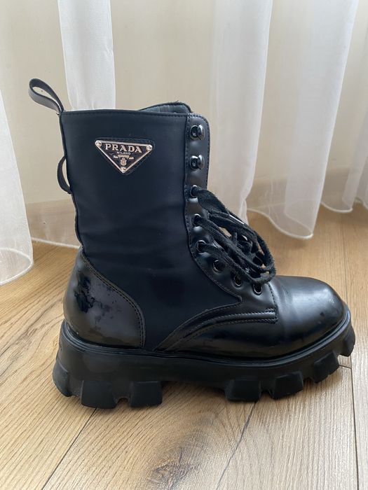 Ботуши Prada - естествена кожа