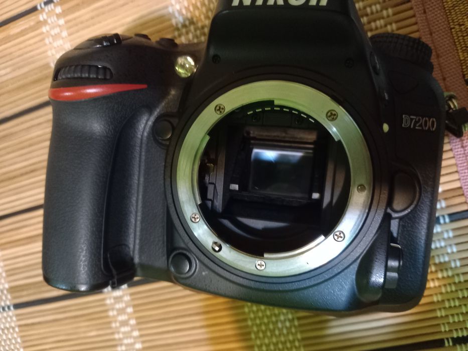 Camera foto Nikon d7200 & Nikon 18-140mm VR