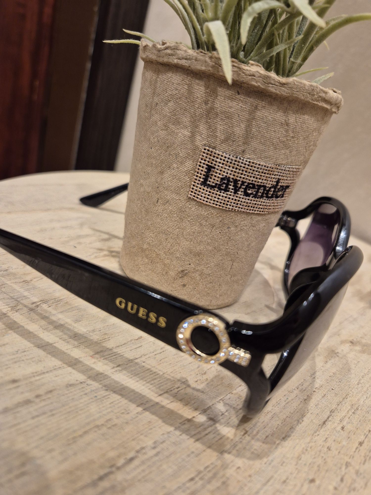 Слънчеви очила GUESS