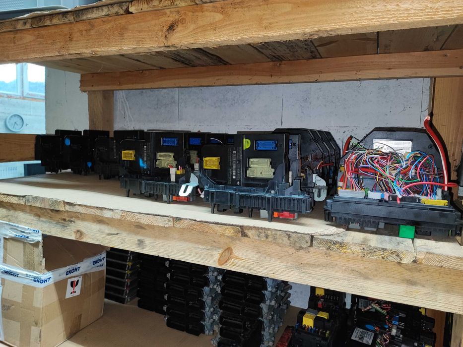 SAM - Сам модул предни и задни от Мерцедес