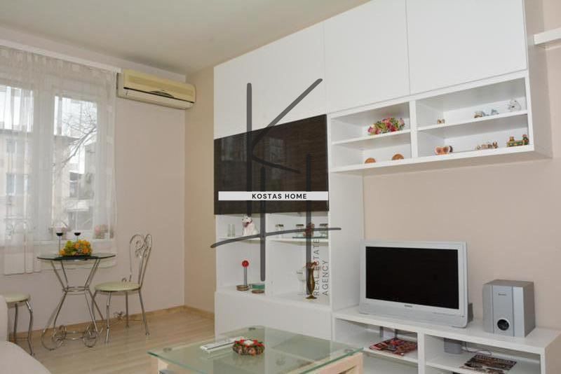 Продава се Четиристаен апартамент в Варна, ВИНС - 147 кв.м за 1939 €/кв.м - Снимка #8