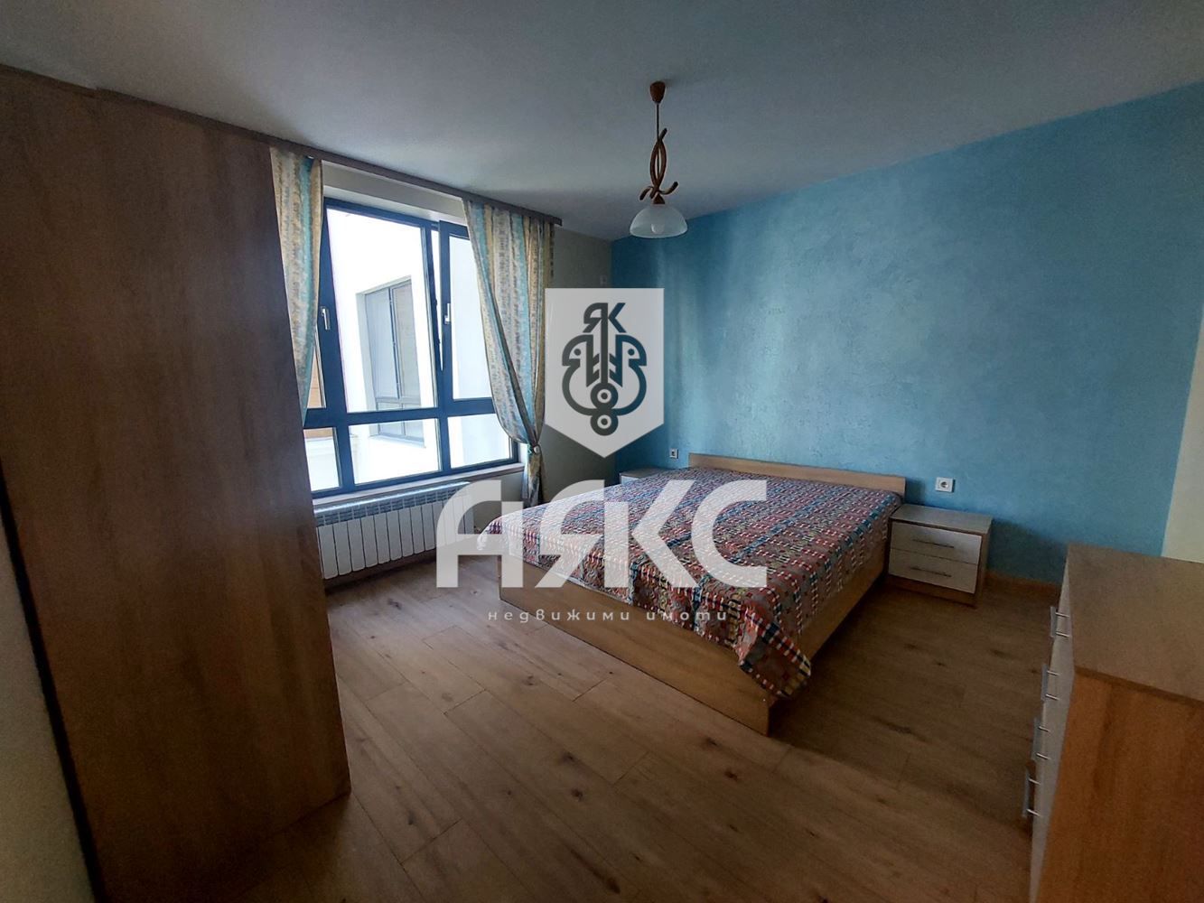 Двустаен напълно обзаведен апартамент в кв. Бъкстон