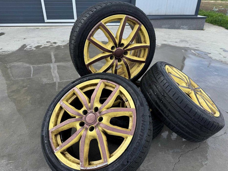 vand 4 roti mitsubishi lancer