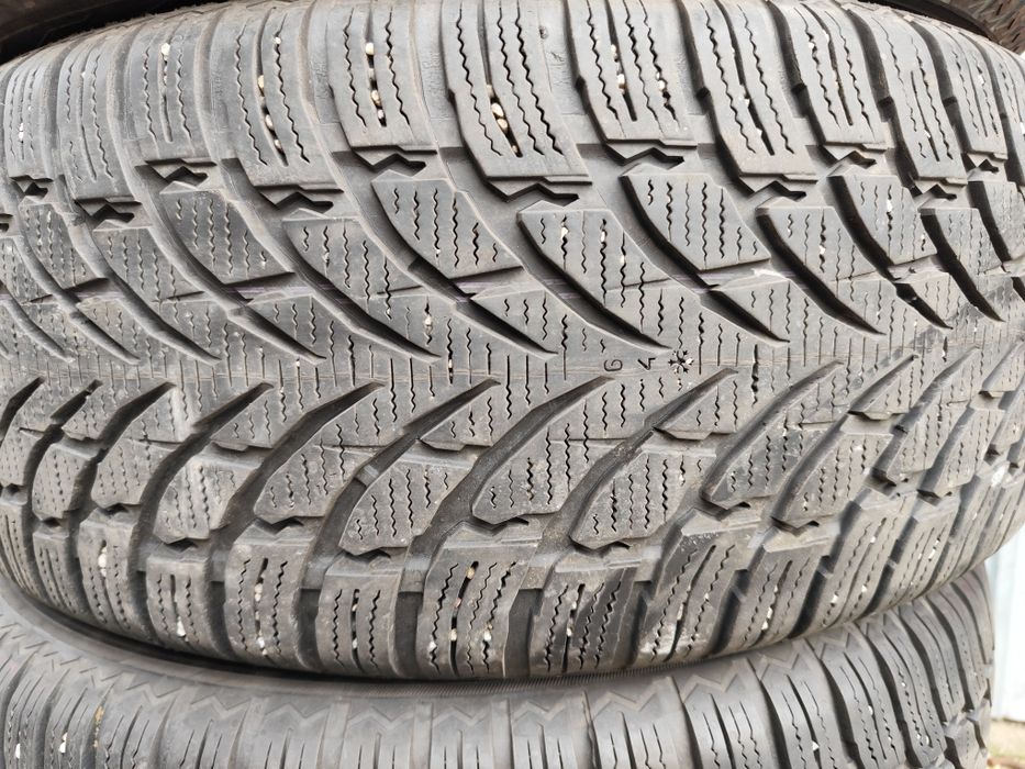 Anvelope 235 55 r18 iarna nokian