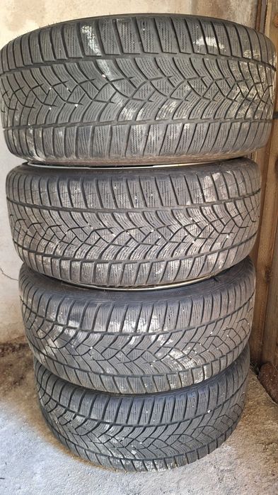 Гуми 235/35/20 GOODYEAR 6мм DOT 4221 с джанти 5x114.3 за TESLA с TPMS