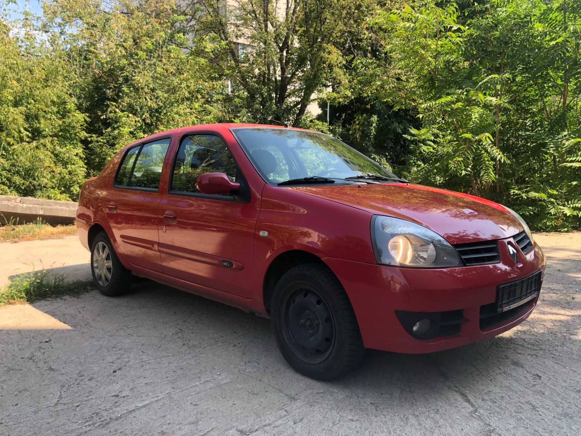 dezmembrez renault clio symbol an 2008 motor 1.5 dci