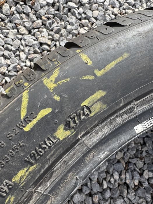 245/45/19 и 275/40/19 Pirelli Pzero Winter Спортпакет дот 2724!