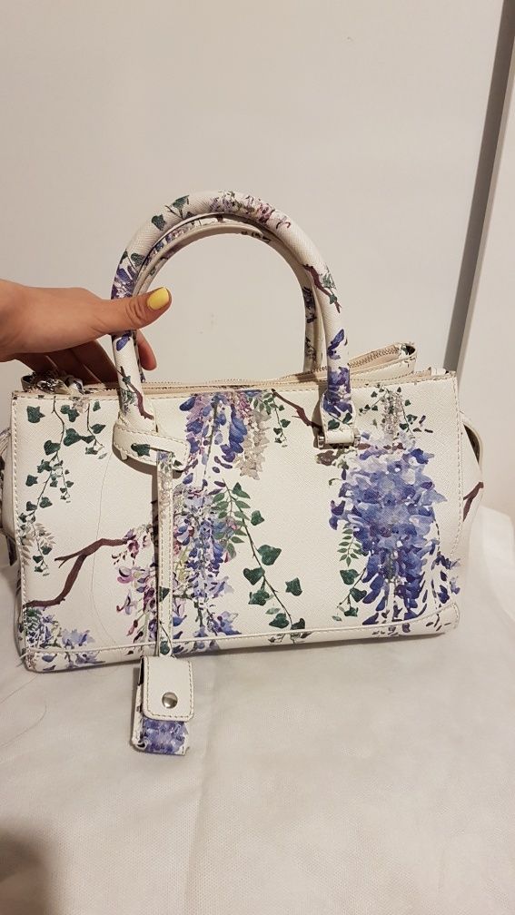 Чанта с цветя Parfois
