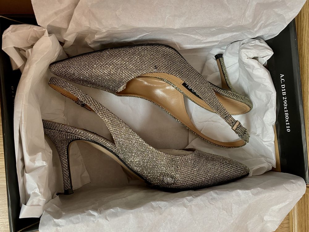 Pantofi glitter ANNA CORI, mãrime 38