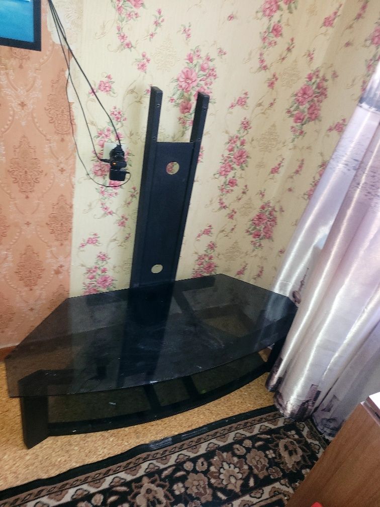 Подставка для телевизора