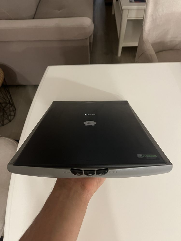 Скенер Canon CanoScan Lide 25