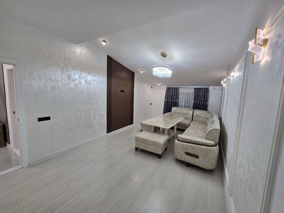 4 xona Mansard xonadon sotiladi