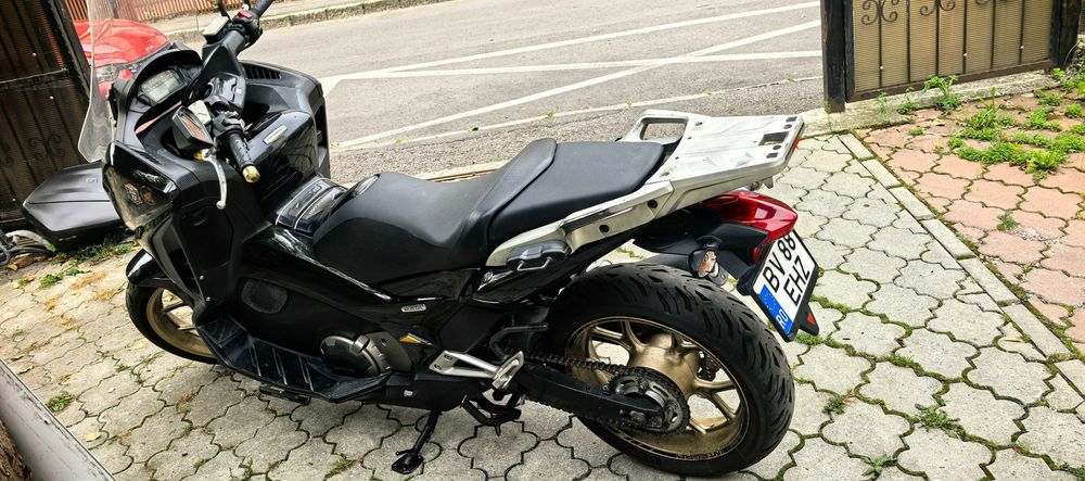 Honda Integra - Honda NC750D