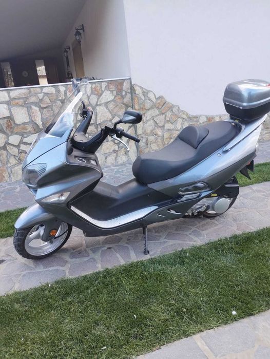 Scuter jonway astral 125 cm, an 2009.