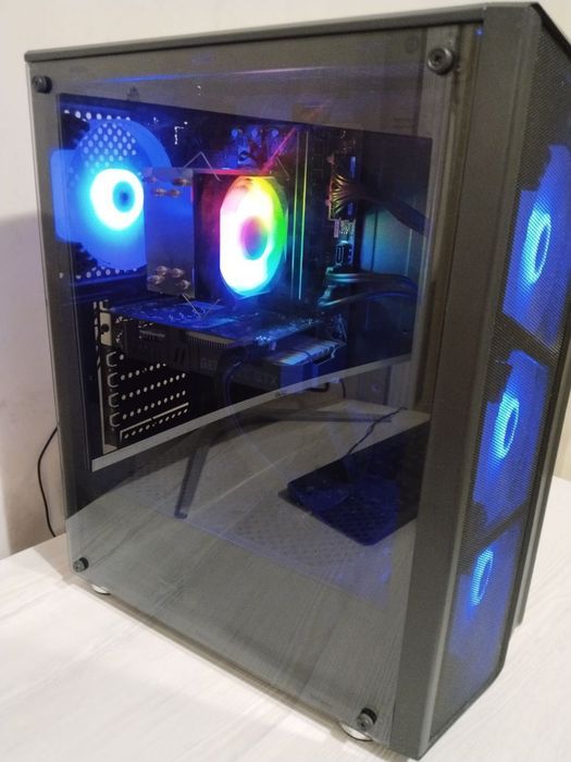Продам срочно Игравой Кейс intel core i5 10400f
