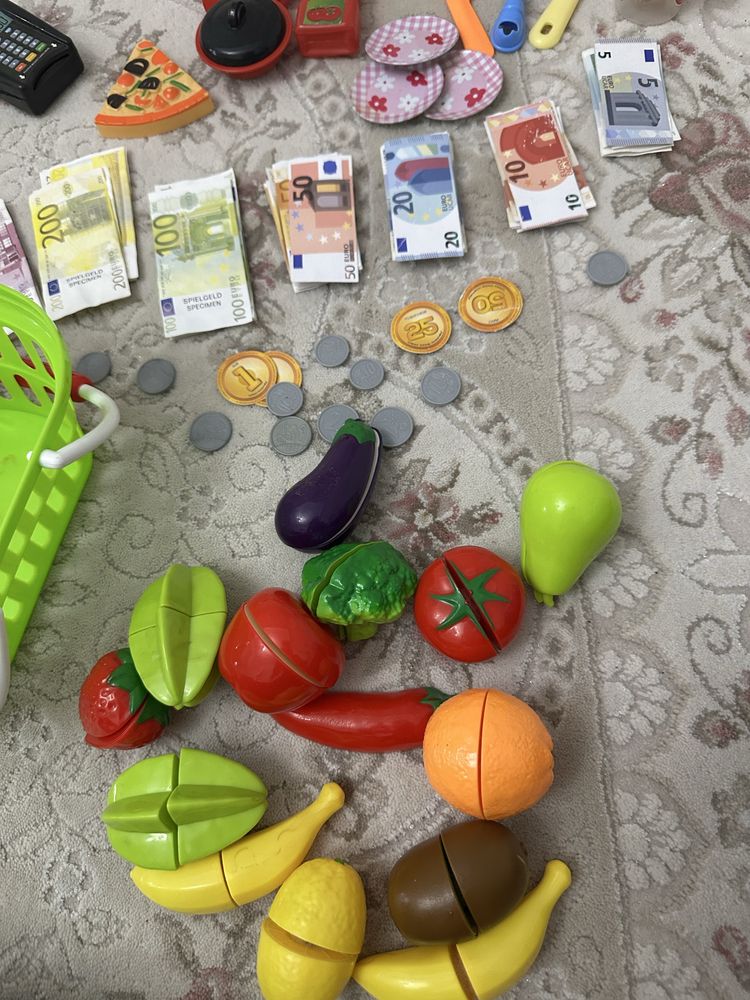 Музикален лаптоп Vtech + играчки за игра на “магазин”