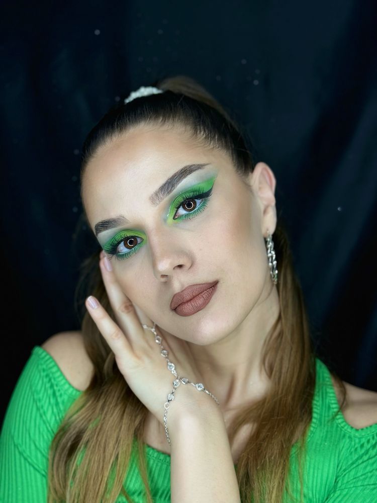 Makeup artist/Machiaj profesional București, Sector 6