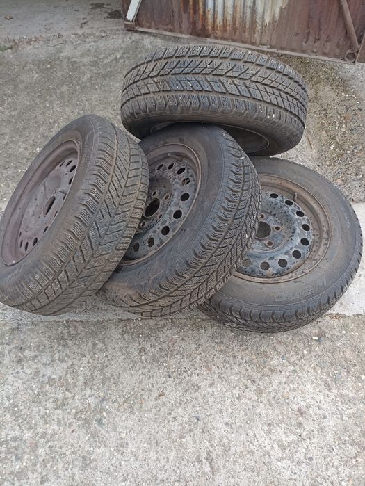 Стоманени джанти с гуми