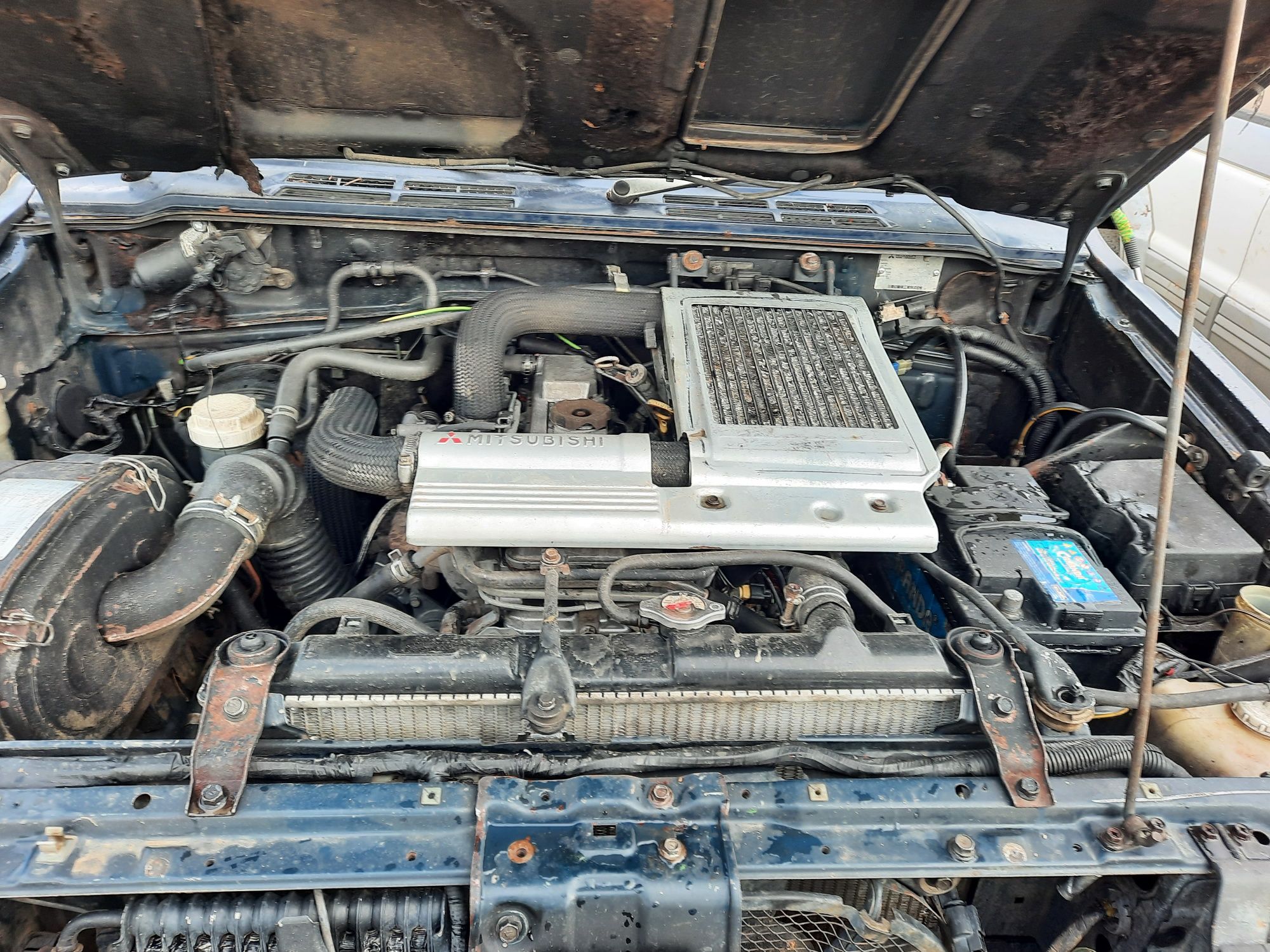 Pajero motor 2800