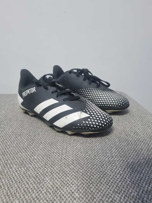 Бутонки Adidas Predator