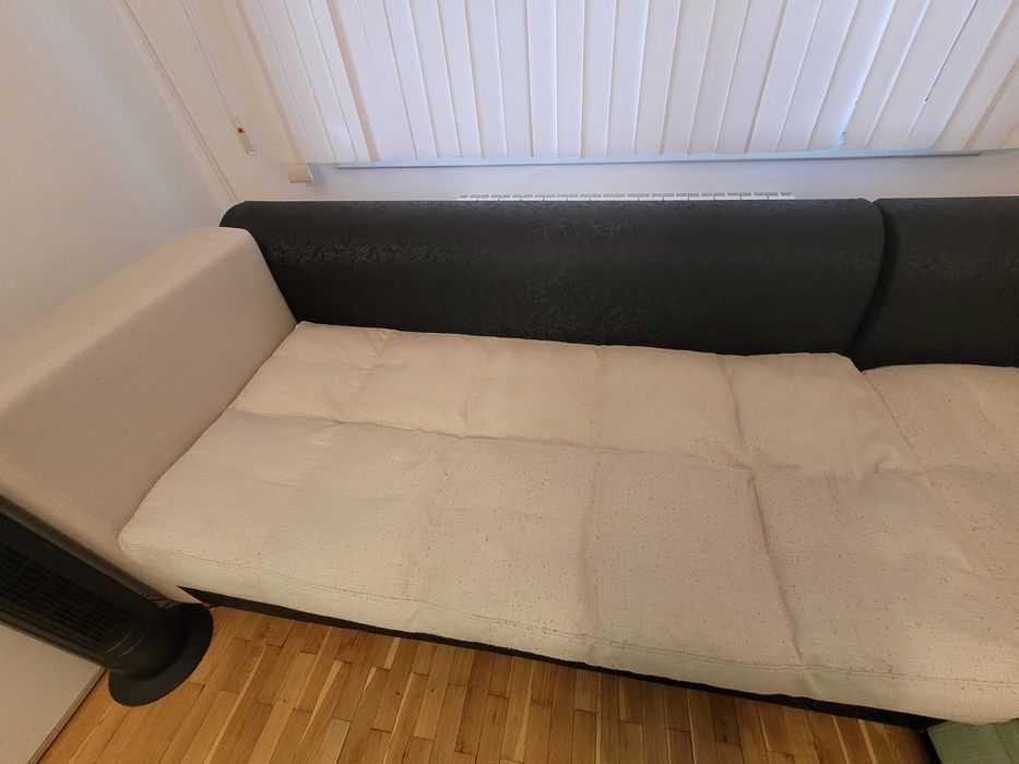 ПОДАРЯВА СЕ Ъглов диван 180/280