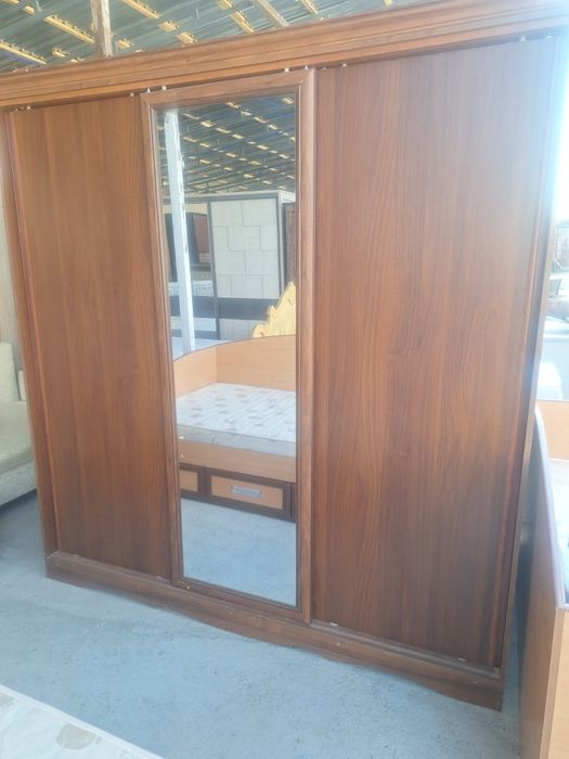 Срочно продам  Шкаф для ДОМА