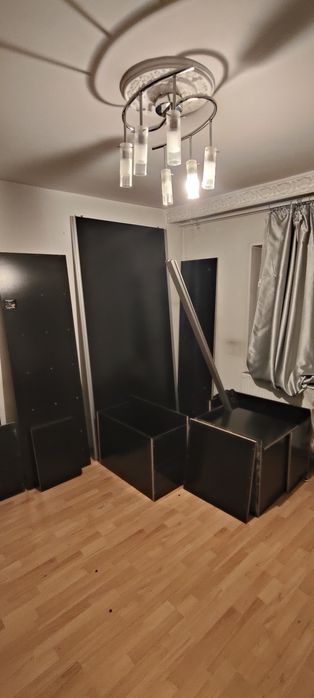 Dulap cu usi glisante , demontat , facem si montaj