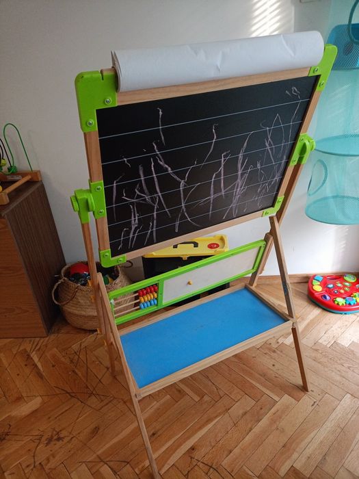 Дъска за рисуване , смятане с часовник и сметало