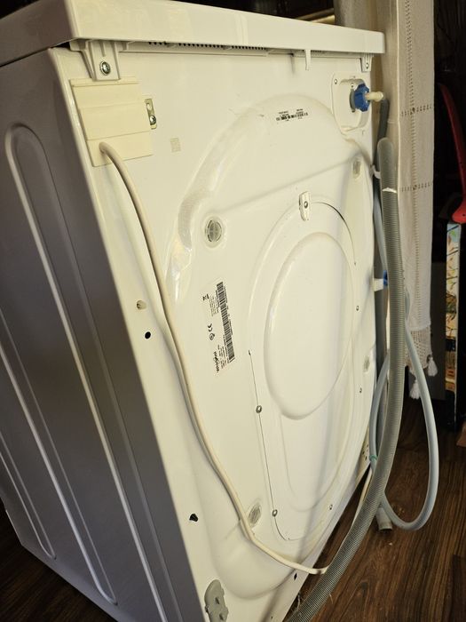 Пералня със сушилня Whirlpool