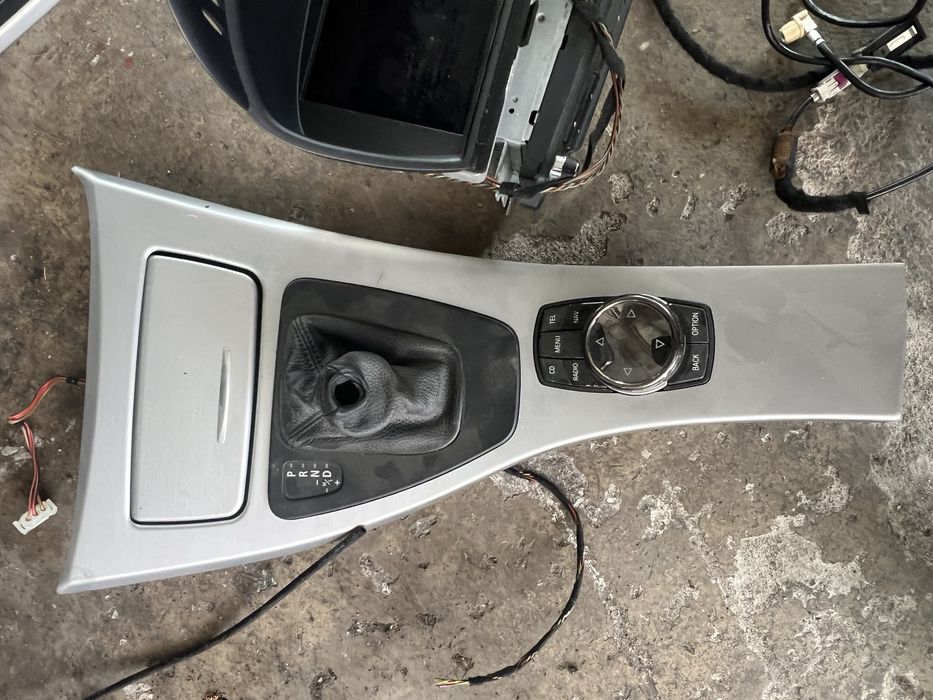 CIC навигация BMW E90 E91 E92 E93