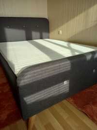 легло с тапицирани табли, подматрачна рамка и матрак