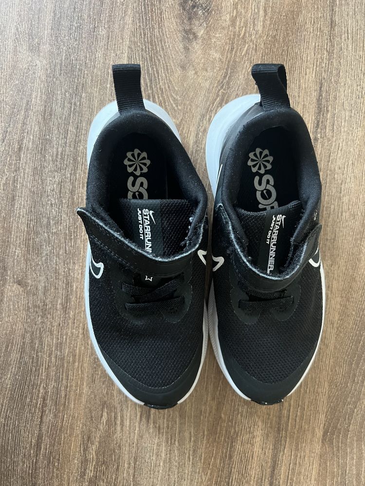 Детски маратонки Nike