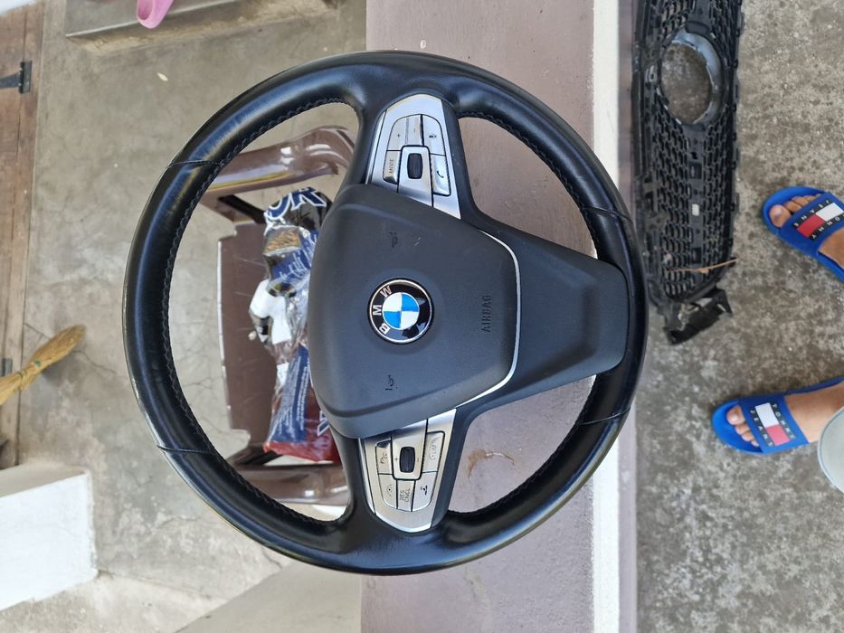 Volan BMW serai 7 G11