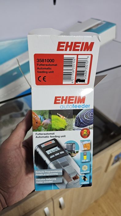 Hranitor automat pești Eheim