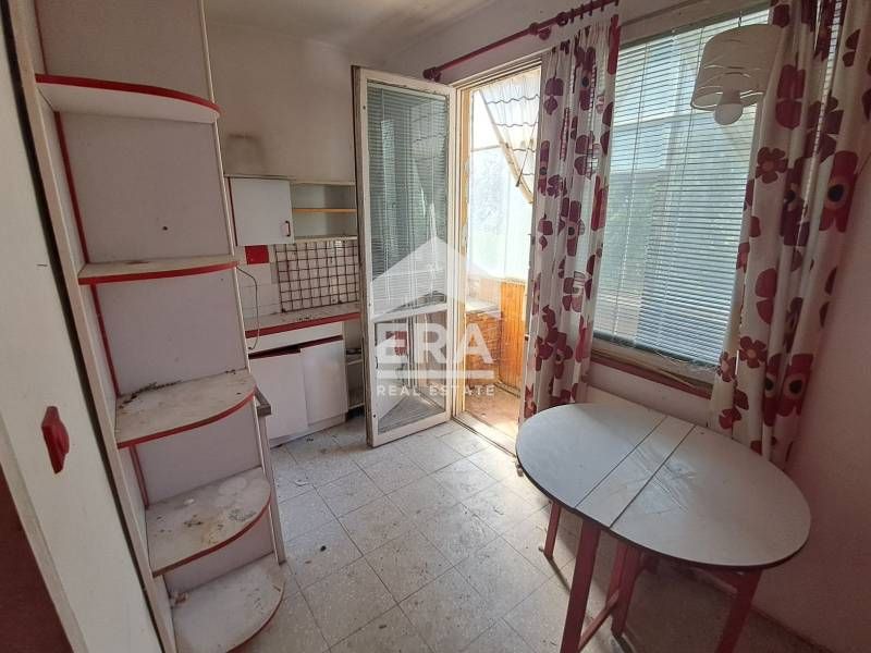 Продава се Двустаен апартамент в Варна, Възраждане 3 - 58 кв.м за 1466 €/кв.м - Снимка #4