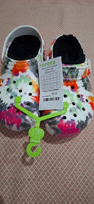 Papuci Crocs cu blanita, noi, cu eticheta