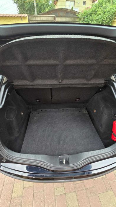 HONDA CIVIC 1.8 BENZINA HATCHBACK in stare foarte buna!