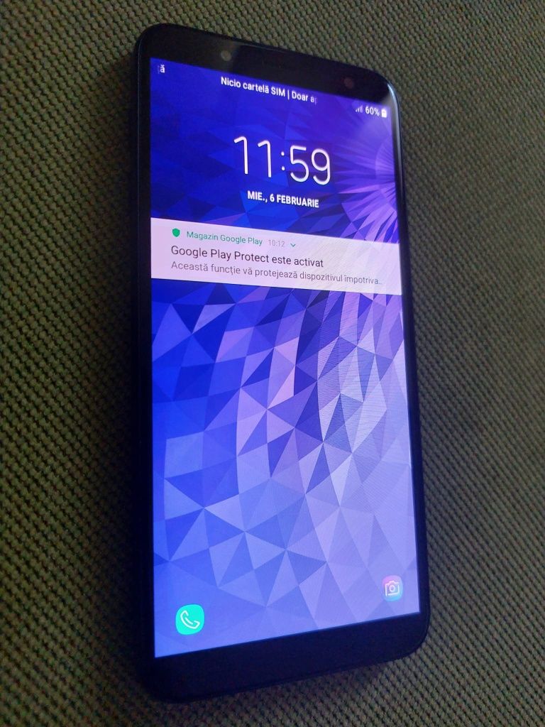 Vand Samsung J6 Duos