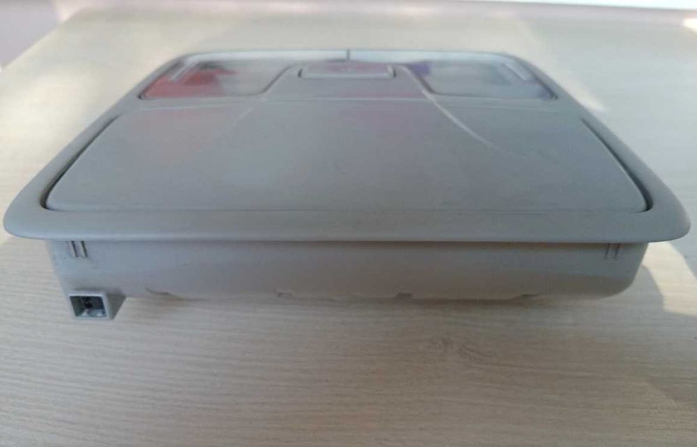 Плафон за Хюндай ix35 / Hyundai ix35