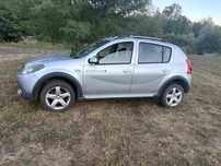 Sandero stepway 2010