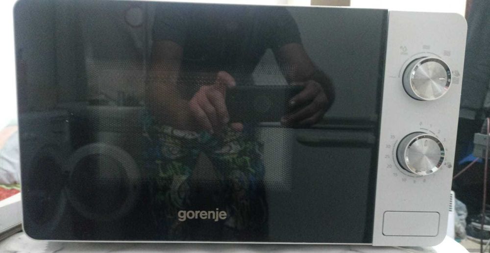 микроволновка Gorenie