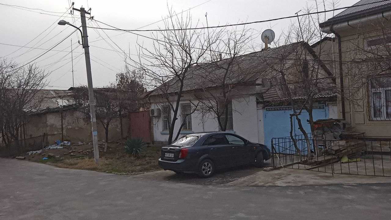 Продаётся участок  Домрабад