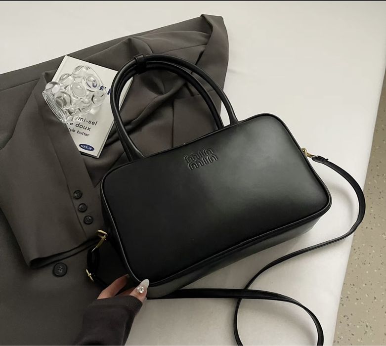 Новая сумка miumiu