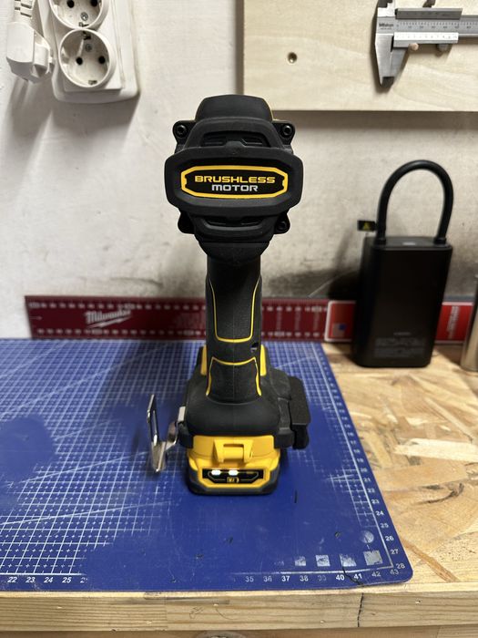 Dewalt DCD800 / DCF850