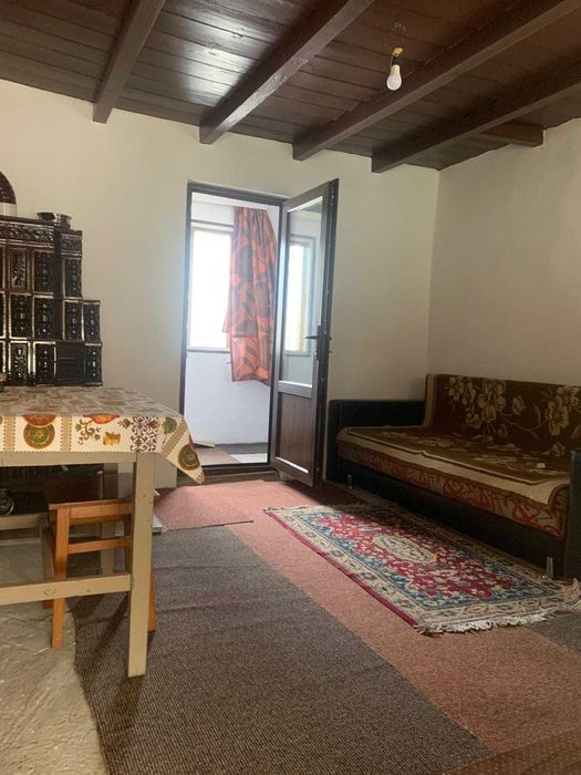 Casă + teren 1600 mp – Ulmeni, Buzău – 60.000 EUR