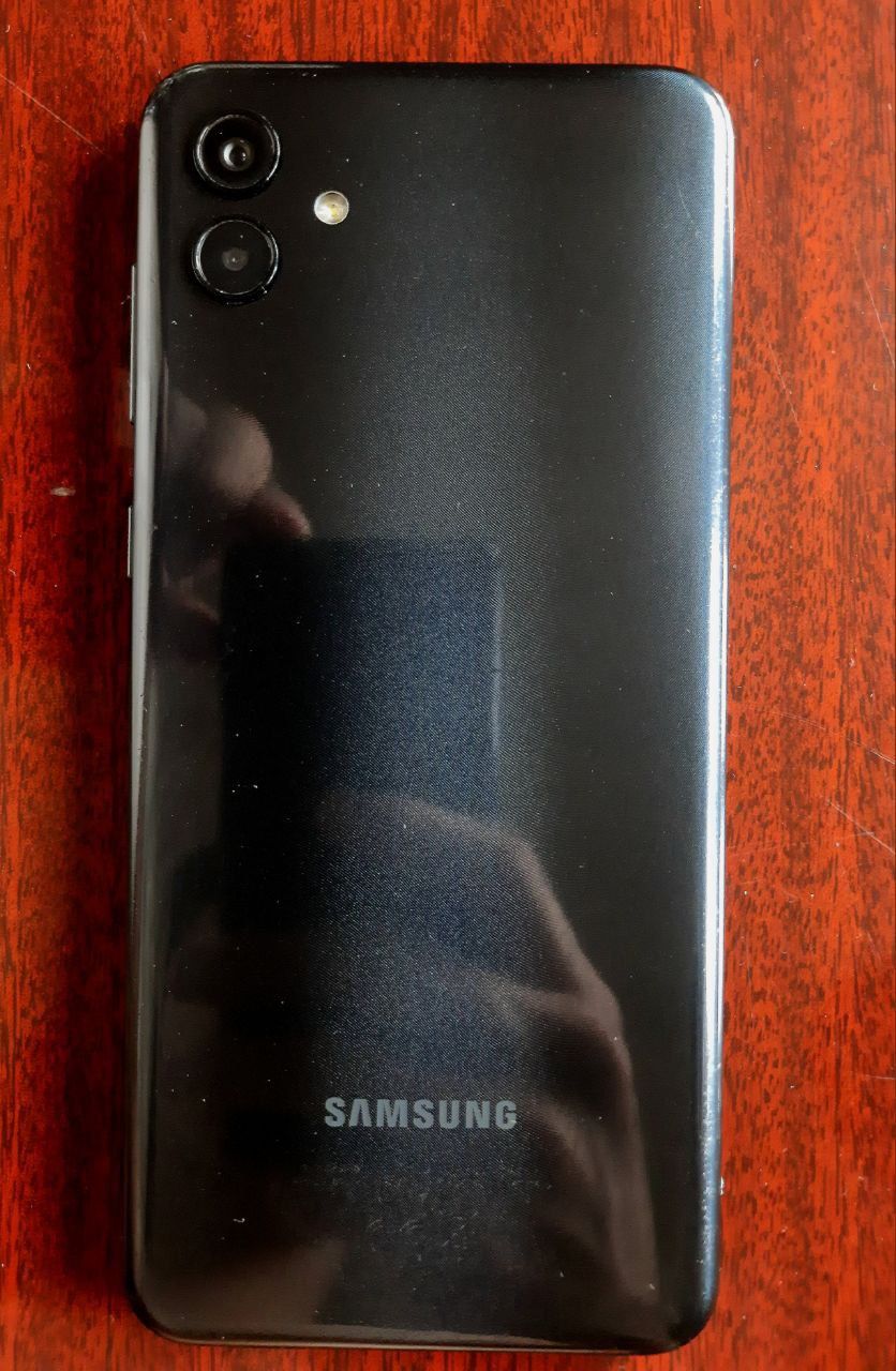 SAMSUNG A04 + Coolpad E502 sovg'aga beriladi.