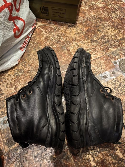 Подарявам зимни обувки 40 номер