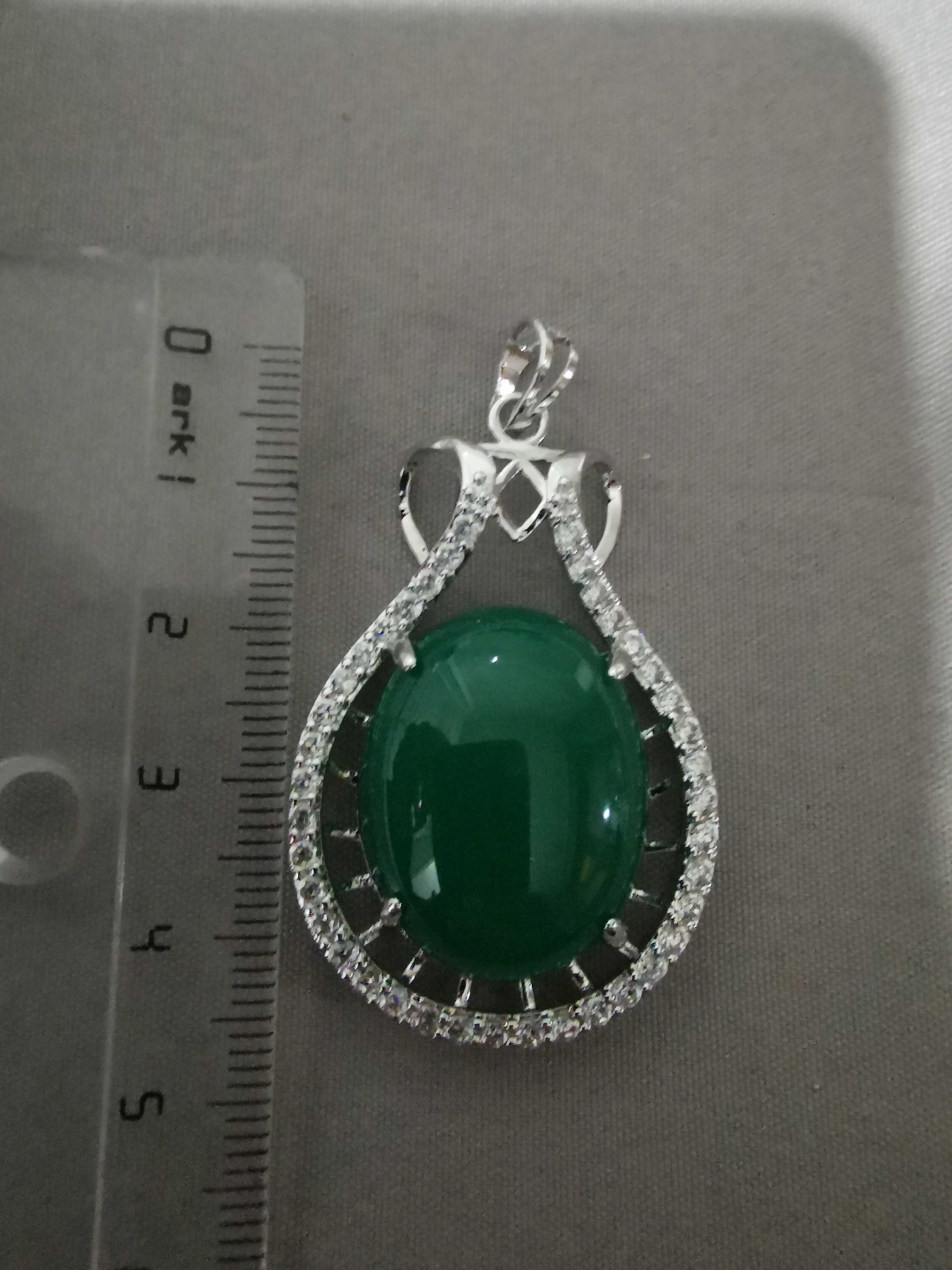 Pandant jad cu zirconii filigran placat cu argint 4.5 cm